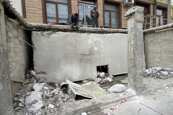 В Одессе демонтировали незаконный объект на Долгой фото 8