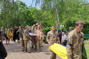 На Одещині попрощалися з бойовим медиком Романом Воробйовим фото 17