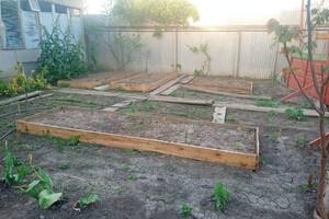 В Одесской области мужчину избили, заковали в наручники, а после смерти закопали фото