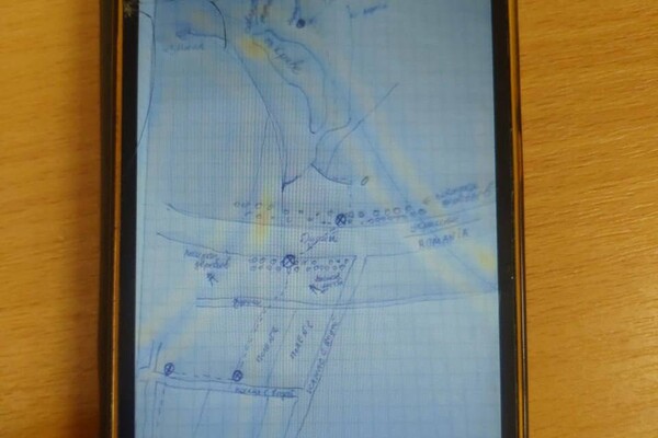 В Одесской области мужчина решил переплыть границу на надувной резиновой подушке фото