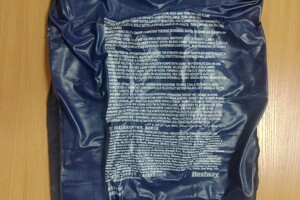 В Одесской области мужчина решил переплыть границу на надувной резиновой подушке фото 1