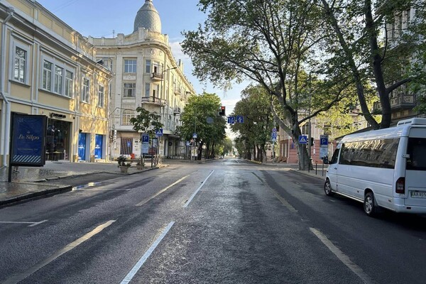 В центре Одессы обустраивают еще одну платную парковку фото 3