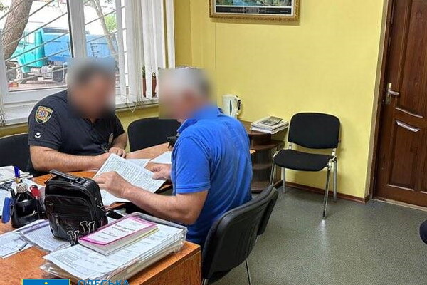 В Одесской области подрядчик взял деньги на дорогу, которую не доделал фото