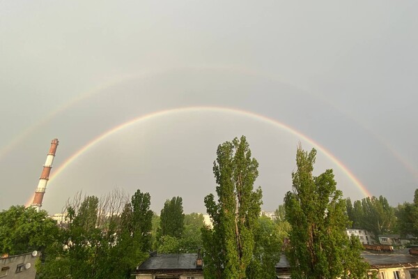 Одесситы наблюдали красочную двойную радугу фото 3