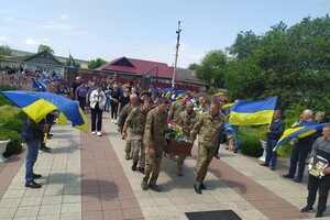 На фронте погиб воин из Одесской области Алексей Комаров фото 12