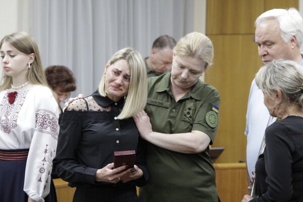 На Одещині нагородили дев'ять сімей загиблих захисників України фото 2