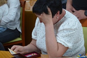 В Одесской области наградили девять семей погибших защитников Украины фото 3