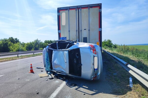 На трассе Киев-Одесса произошло тройное ДТП: пострадали двое детей фото 2