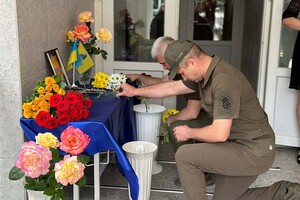 В Одесской области открыли мемориальную доску погибшему защитнику Мариуполя фото 7