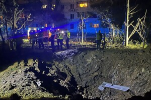 Трое погибших и более десяти раненых: итоги ночной атаки дронов по Одессе фото 7