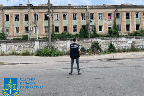 Прокуратура начала расследование ночной атаки Одессы: последствия фото 4