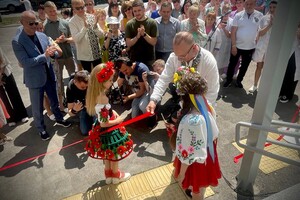 В Одессе открыли обновленный поликлинический корпус городской больницы №8 фото 6