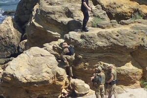 На пляже в Одессе нашли боеприпас фото 1