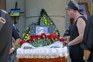 В Одессе простились с двумя погибшими героями, которые защищали страну фото 2