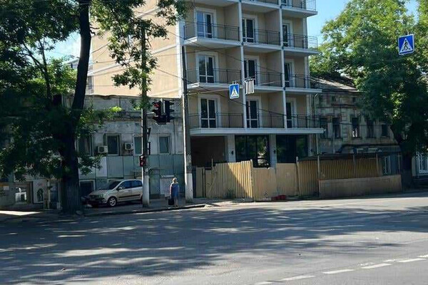 В Одесcе снесут незаконную многоэтажкуфото 3