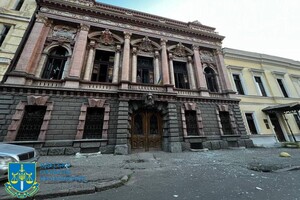 Ночной обстрел исторического центра Одессы: прокуратура начала досудебное расследование фото 10