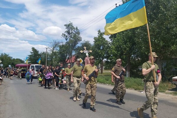 Загинув у Донецькій області: на Одещині попрощалися з бійцем морської піхоти фото