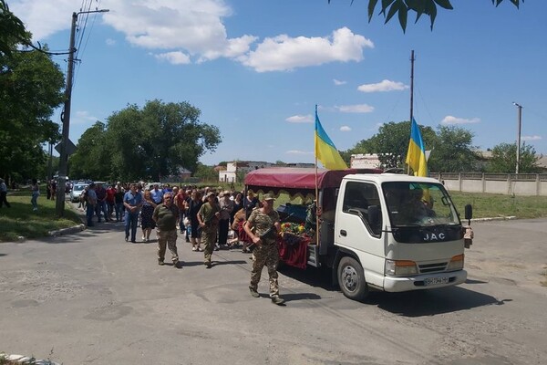 Погиб в Донецкой области: в Одесской области простились с бойцом морской пехоты фото 2