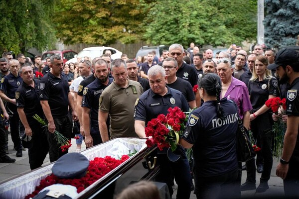 В Одесі попрощалися з поліцейським, який загинув за Україну на Херсонщині фото 2