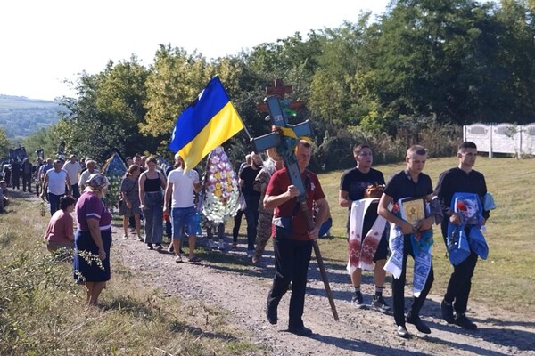 На Одещині попрощалися з молодшим сержантом, який загинув на Донецькому напрямку фото 2