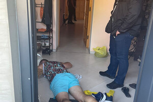 В Одессе задержали полицейского, который открыл шесть борделей фото 5