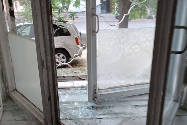 Нічна атака РФ в Одесі: постраждали чотири лікарні, у тому числі й пологовий будинок фото 7