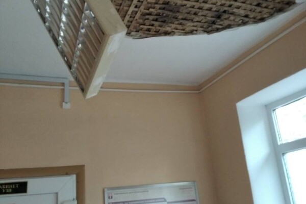Нічна атака РФ в Одесі: постраждали чотири лікарні, у тому числі й пологовий будинок фото 12