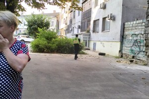У центрі Одеси обрушився черговий дореволюційний будинок фото 3