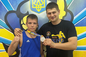 Юный боксер из Одессы завоевал серебряную медаль на Всемирной Гимназиаде фото 3