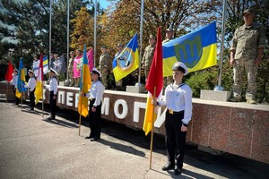 Як в Одесі відсвяткували другий за час повномасштабної війни День міста фото 8