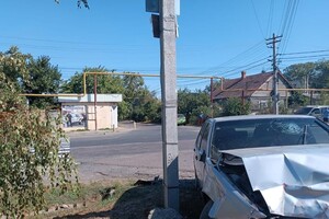 В Одесской области легковушка столкнулась со внедорожником: пострадали трое детей  фото 1