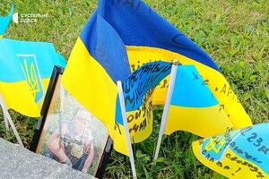 У День захисників та захисниць України в Одесі вшанували пам'ять загиблих Героїв фото 7