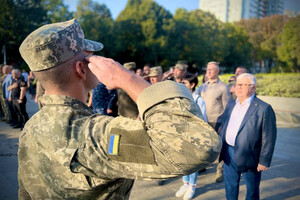 У День захисників та захисниць України в Одесі вшанували пам'ять загиблих Героїв фото 8