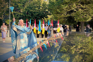 У День захисників та захисниць України в Одесі вшанували пам'ять загиблих Героїв фото 20