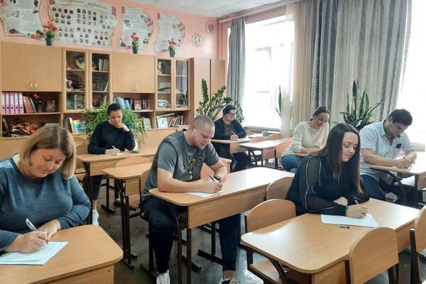 Одесситы приобщились к написанию радиодиктанта по украинскому языку фото 5