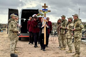 В Одесской области простились с пограничником: у погибшего остался девятилетний сын фото 4