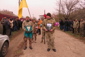 Одеська область втратила ще двох захисників України фото 11