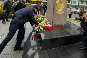 В Одесі вшанували пам'ять жертв Голодоморів фото