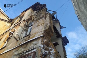 На Базарной обвалился дом фото 2
