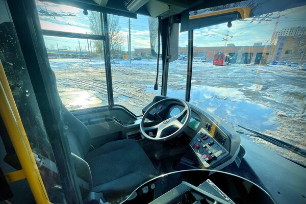 В Одессе вместо трамваев и троллейбусов на маршруты выйдут автобусы  фото 2