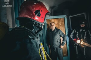 В Одесі сталася пожежа у багатоповерхівці фото