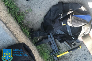 Банду, которая нападала на банки и инкассаторов в Одессе, приговорили фото 4