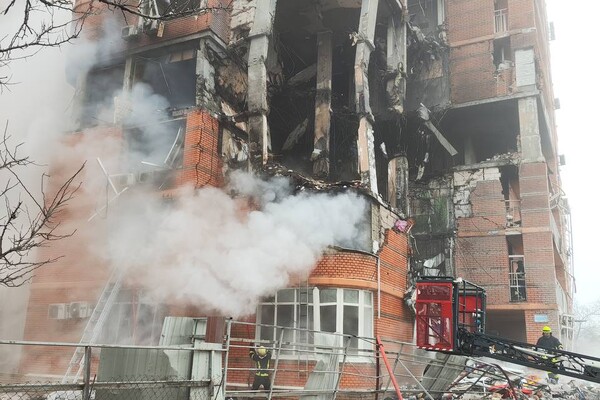 Сегодняшние взрывы в Одессе и еще один прилет в ЖК: что известно на данный момент (обновляется) фото 11