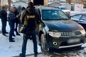 Чиновника подразделения Госпотребслужбы в Одесской области поймали на взятке фото 6