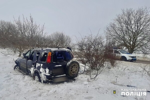 На Одещині сталася смертельна ДТП: загинув водій кросовера фото 2