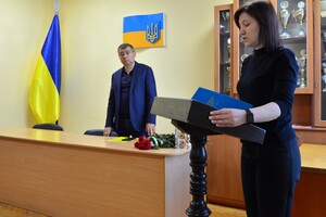 В Одесской области вручили орден матери погибшего военнослужащего фото