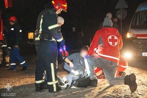 Последствия и подробности атаки &quot;шахедов&quot; на Одессу: пострадали шесть человек (обновлено) фото 23