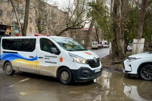 Атака &quot;шахедами&quot; по Одесі пошкодила 15 домівок: де розгорнули оперативні штаби для допомоги (оновлено) фото 3