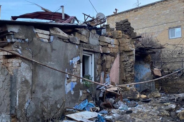 Атака дронів по Одесі: прокуратура розпочала розслідування, на місці обстрілу працює оперативний штаб фото 18