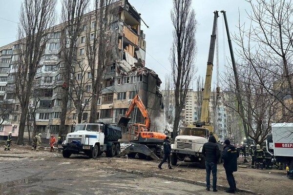 РФ атаковала Одессу БпЛА: есть погибшие, под завалами люди (обновляется) фото 30